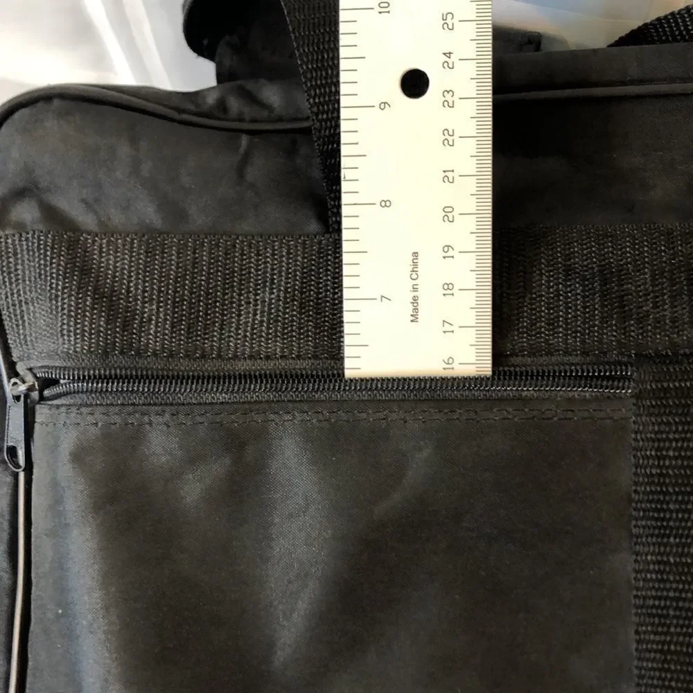 TRAVEL BAG EXPANDABLE NYLON adjustable shoulder strap Kwang Myung Tour USED